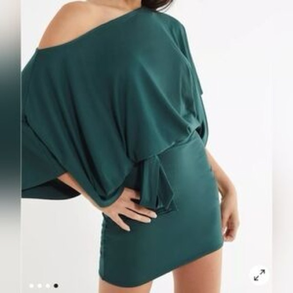 Urban Outfitters Sonya Tie-Waist Blouson Dress Woman’s XSmall